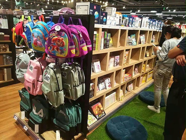 可靠的展示柜厂家